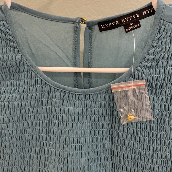 NWOT HYFVE Green Blue Ruched Empire Waist Peplum Blouse Top Sz Medium M - Picture 2 of 3